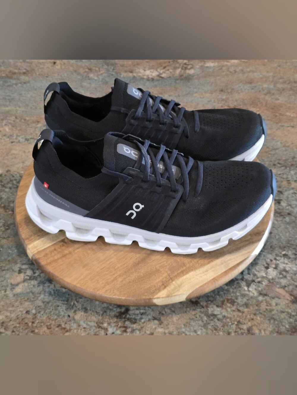 ON Cloudswift 4 Black White - Mens Sz 11 - Athletic Running Training Gym Shoes